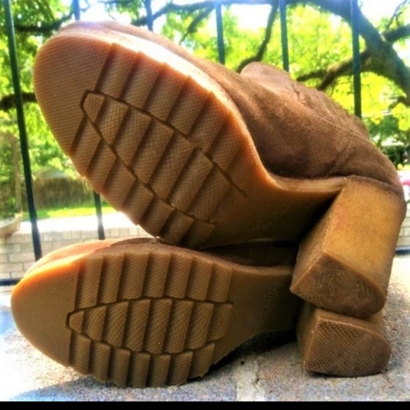 Prada suede Chelsea booties - Picture 8 of 12